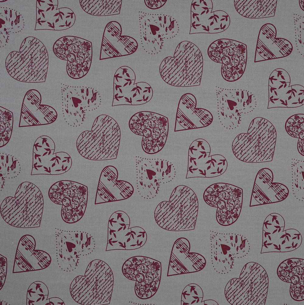 8 heart patterned
