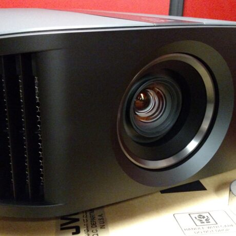 JVC DLA NX7 Home Theater Projector Test