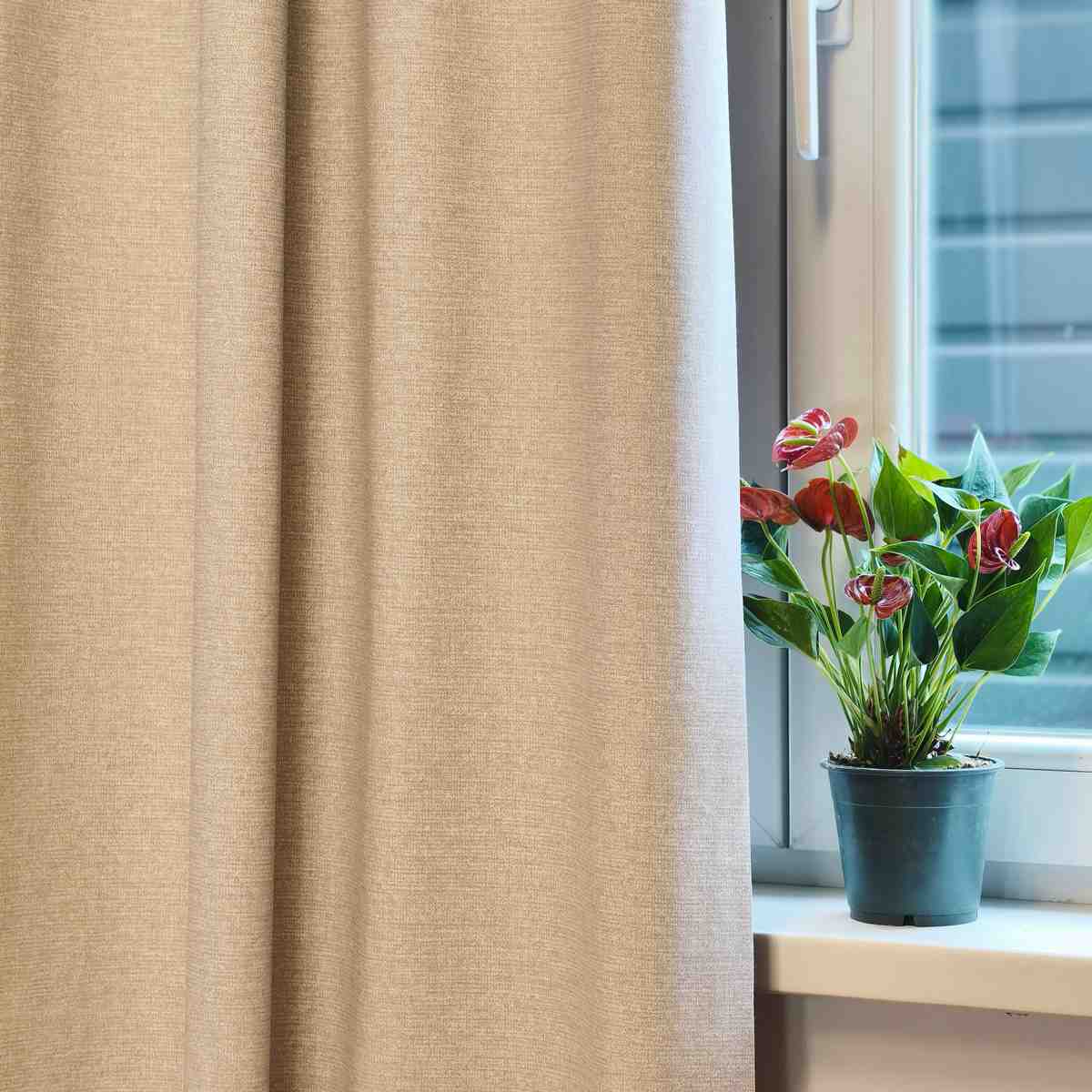 Ross energy-saving curtains – save on heating smartly