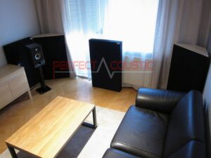 bass absorber placed in the cinema room (3)