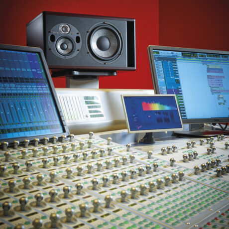 We tested the Focal Trio11 Be Red Burr Ash studio monitor!