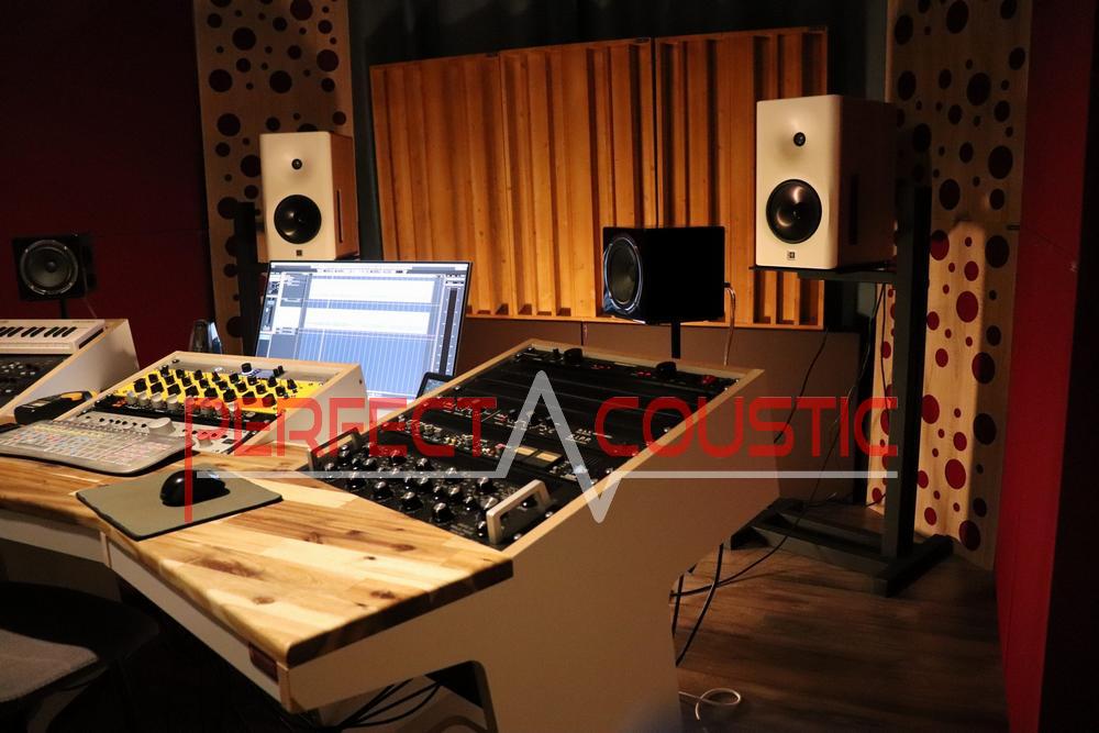 studio , acoustic measurement